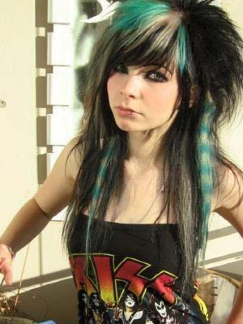 scene-kid-hairstyles-scene-girls-emo-hair-photo-gallery-34